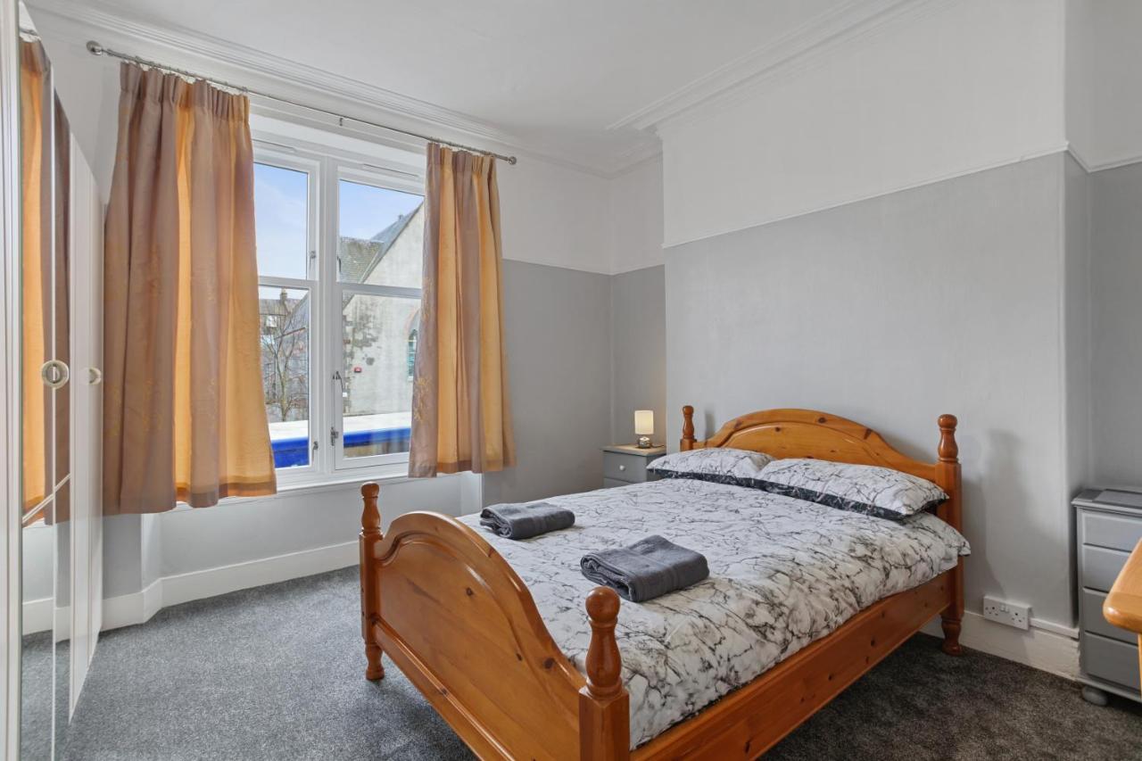 Lovely 3 Bedroom Apartment In Aberdeen Centre Exterior foto